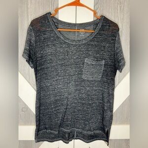 BAG032. Old Navy Boyfriend Heather Gray Tee Small